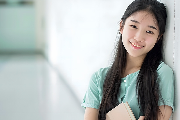 女生做空乘的标准 空乘专业招生要求 郑州有那些空乘专业学校？